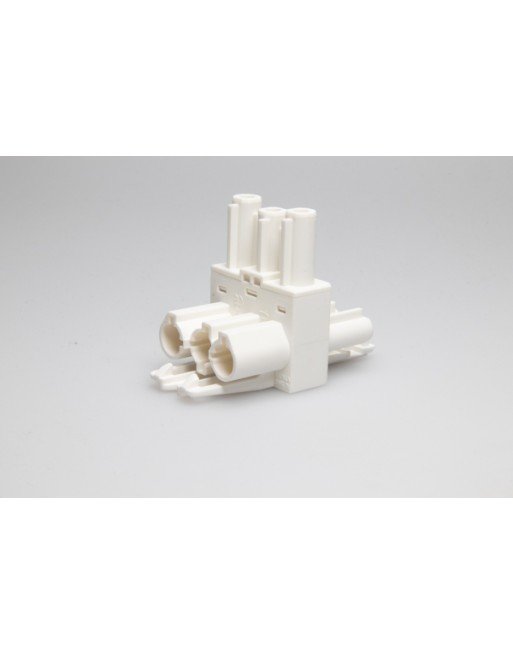 Metway 3 Pole White Moulded Tee Piece